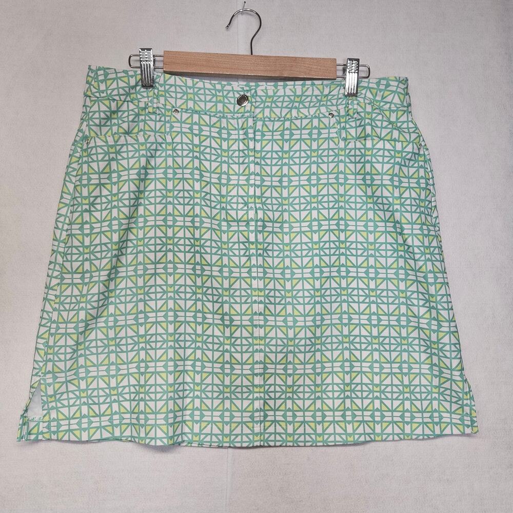 NiVo White and Green Patterned Golf Skort Women's Size 10